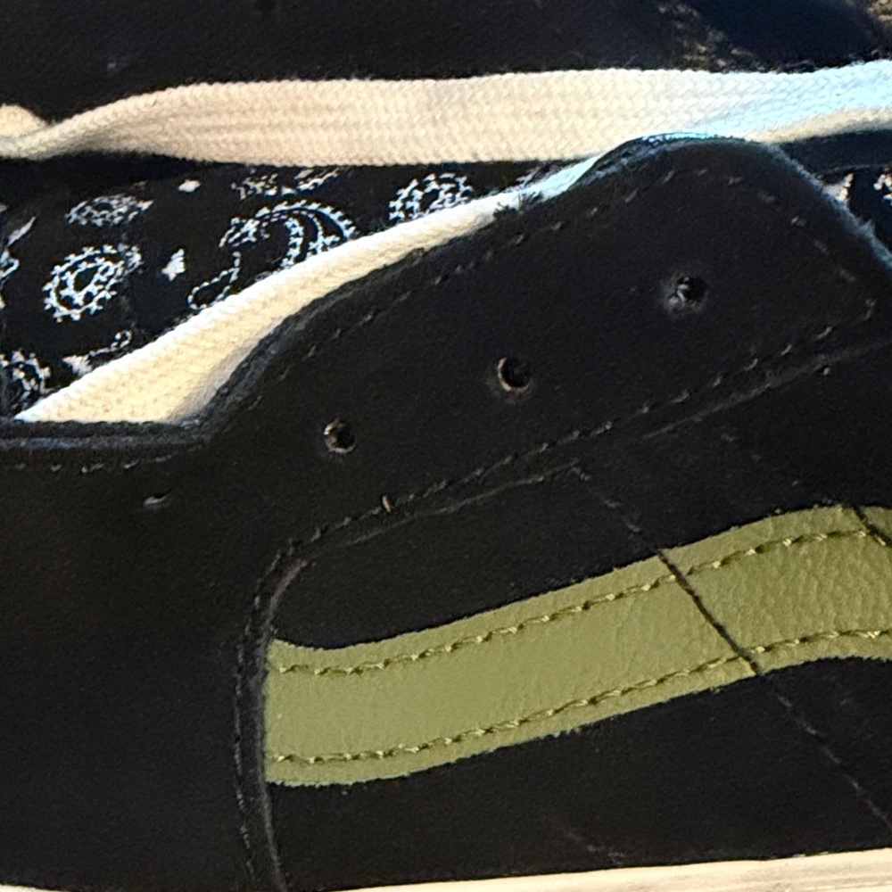 Vans Black Paisley Old Skool with Olive Side Stripe - Picture 9 of 10